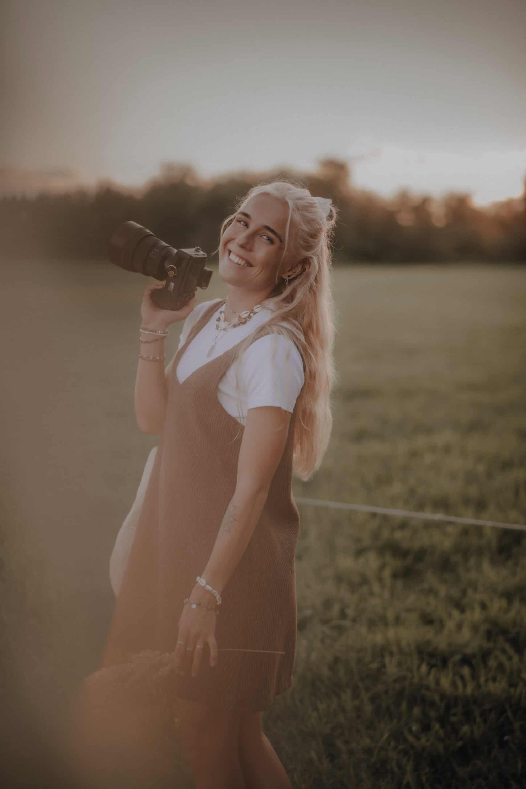 about me alina peter 